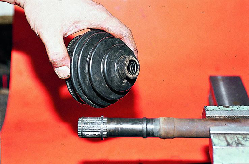 Как поменять пыльники на ВАЗ 2110